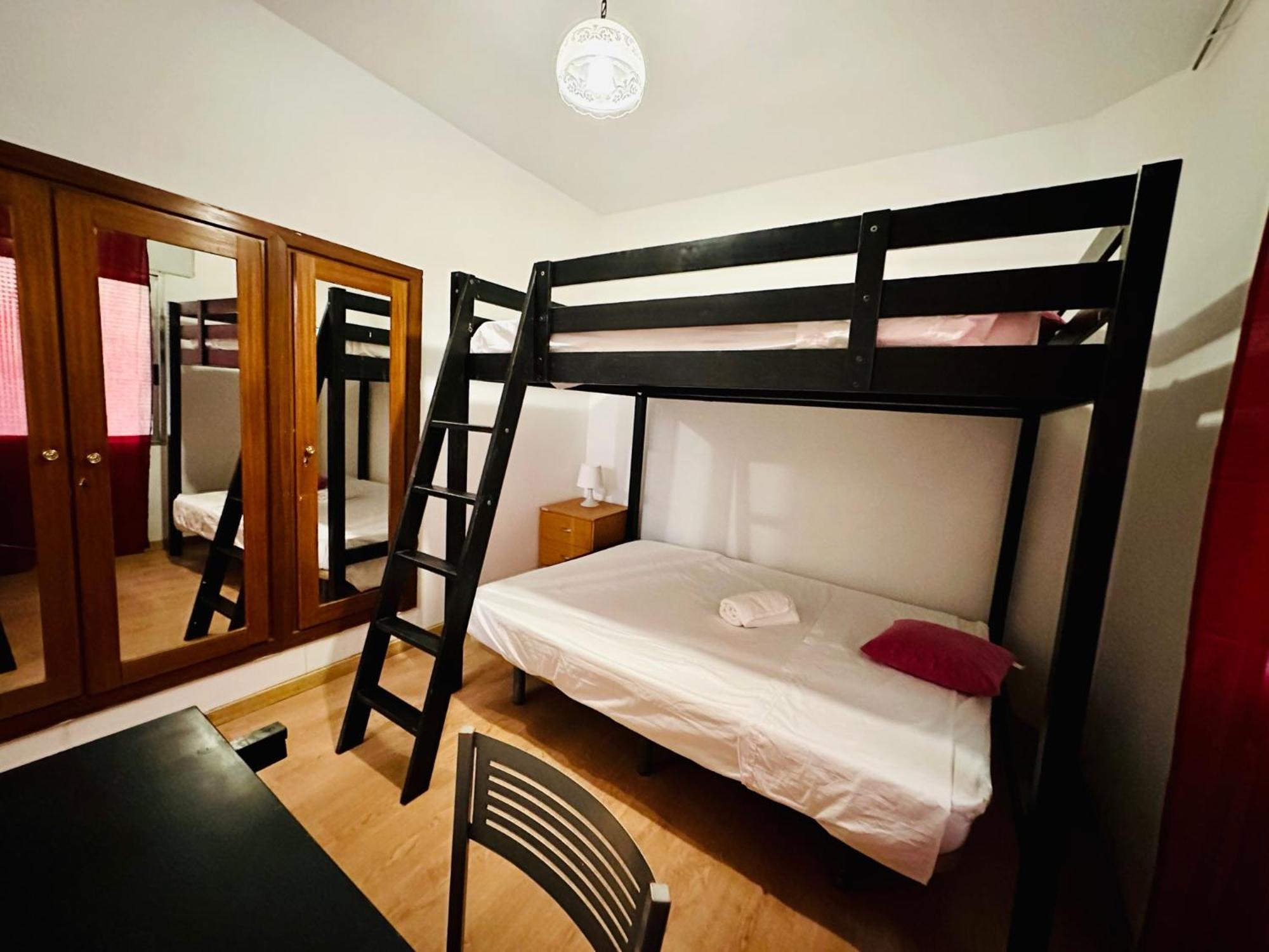 Punta Me Rooms In The Best Location Of Madrid Downtown Exterior photo